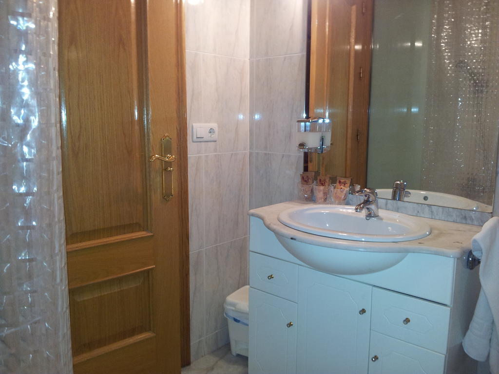 Alojamientos Río Cares León Habitación foto