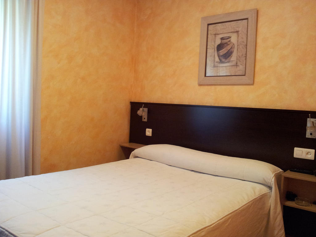 Alojamientos Río Cares León Habitación foto